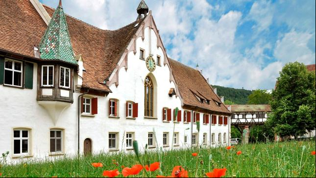 Bild: SWR/Evangelisches Seminar Blaubeuren Live-Übertragung aus der Klosterkirche Blaubeuren: Beim evangelischen Gottesdiensts an Christi Himmelfahrt werden Seminarschüler den Ursprung des Feiertags beleuchten - umrahmt von Chor und Bläserensemble des Seminars; Leitung: Jan Liermann.