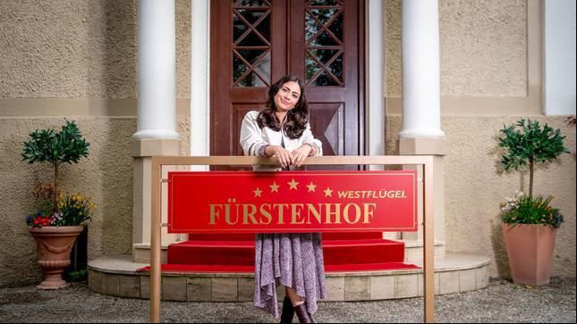 Bild: ARD/Christof Arnold ARD PROGRAMMDIREKTION STURM DER LIEBE, montags bis freitags um 15.10 Uhr im Ersten – Yeliz Simsek als Fitnesstrainerin Lale Ceylan