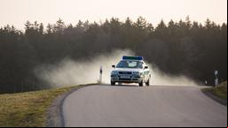 Hubert ohne Staller: Das Auto