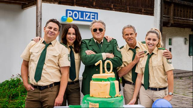 Bild: ARD/TMG/Jenrick Mielke Hubert ohne Staller: 10 Jahre in 10 Staffeln