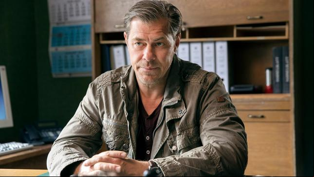 Bild: ARD/Georges Pauly Finn Kiesewetter (Sven Martinek) hat es mit einem schwierigen Fall zu tun.