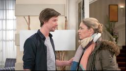 Britta (Jelena Mitschke) beginnt zu ahnen, dass Timos (Jonathan Beck) Kuss mehr zu bedeuten hat, als sie zunächst glauben wollte.