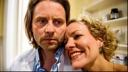 Michael (Erich Altenkopf) teilt Nataschas (Melanie Wiegmann.) Optimismus nur bedingt.